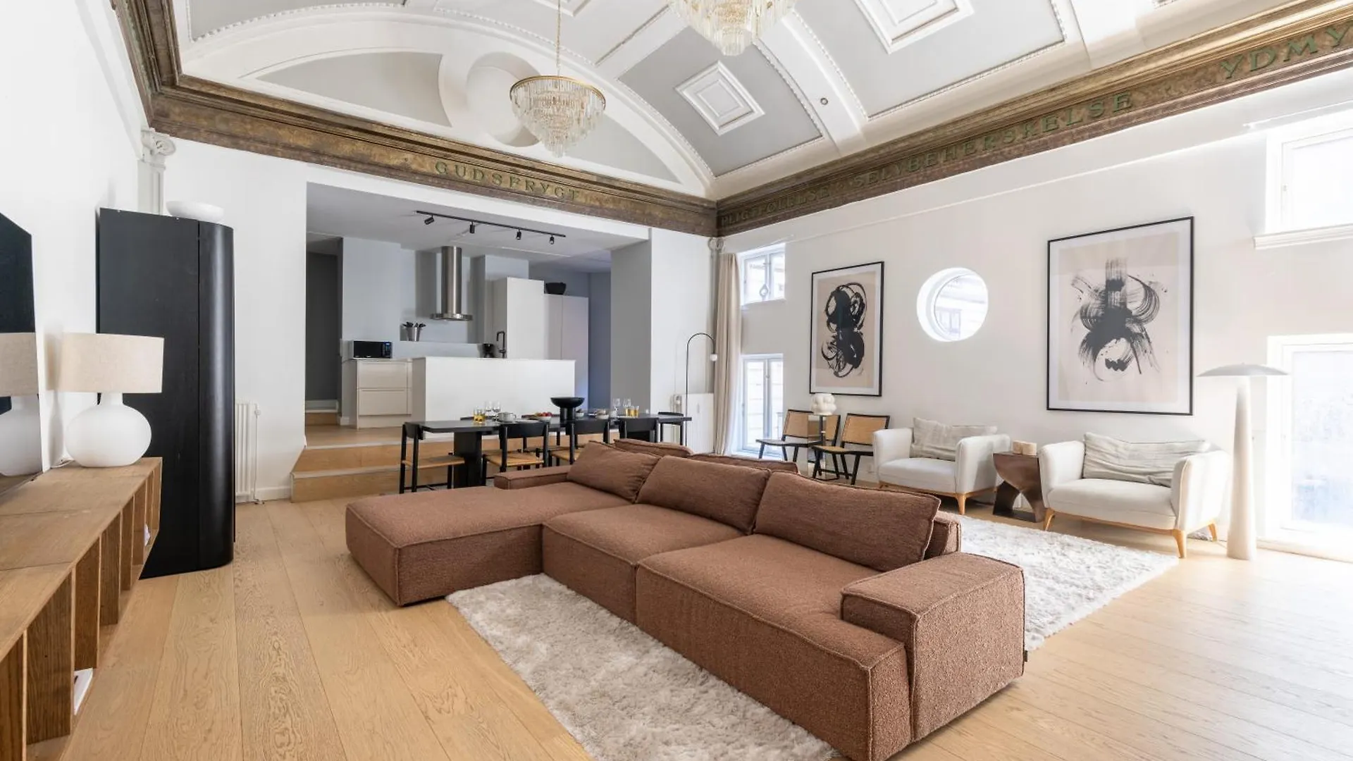 Unique 3 Bedroom Apartment In Vibrant Frederiksberg Copenhagen