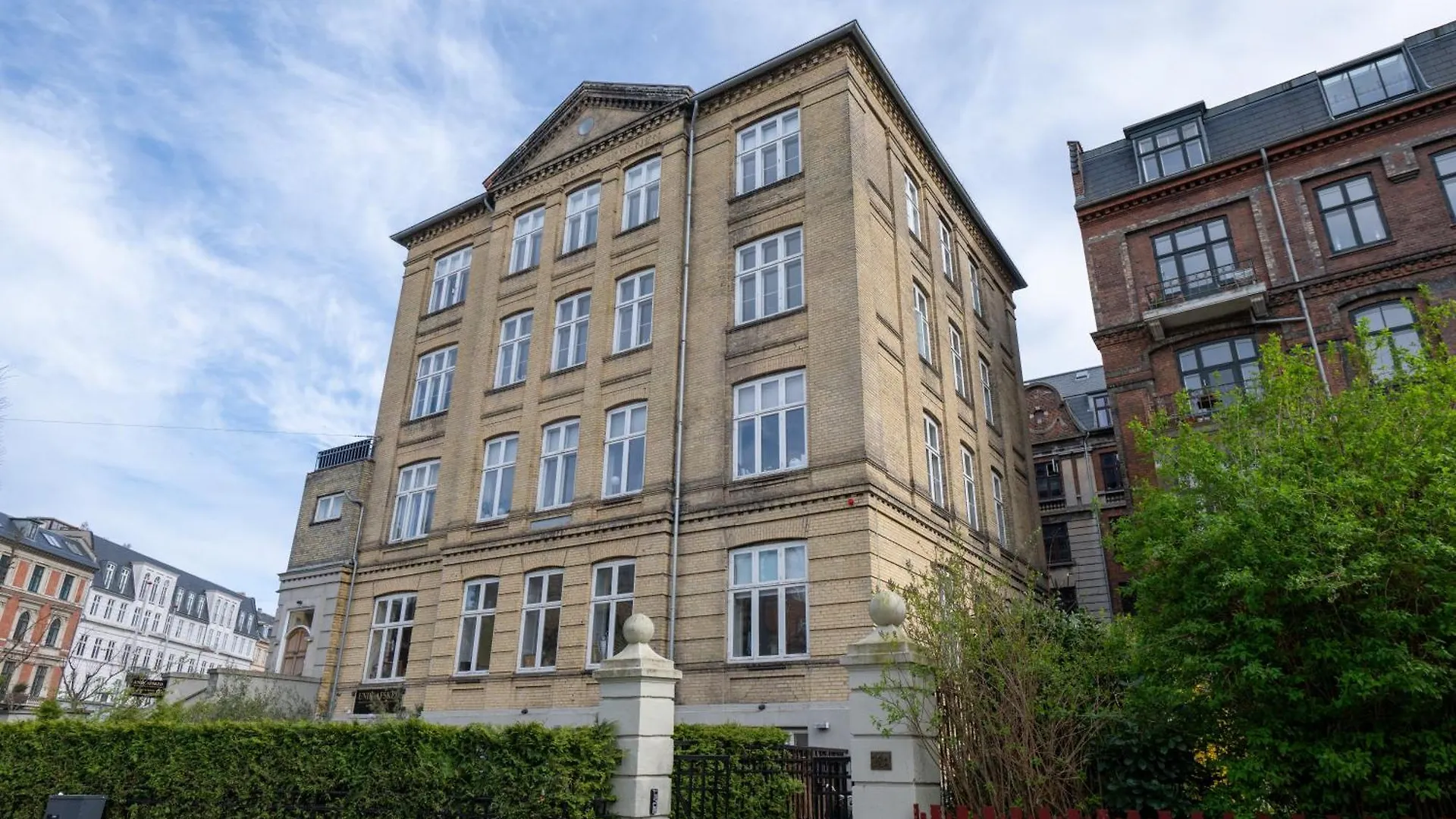 Unique 3 Bedroom Apartment In Vibrant Frederiksberg Kodaň Dánsko